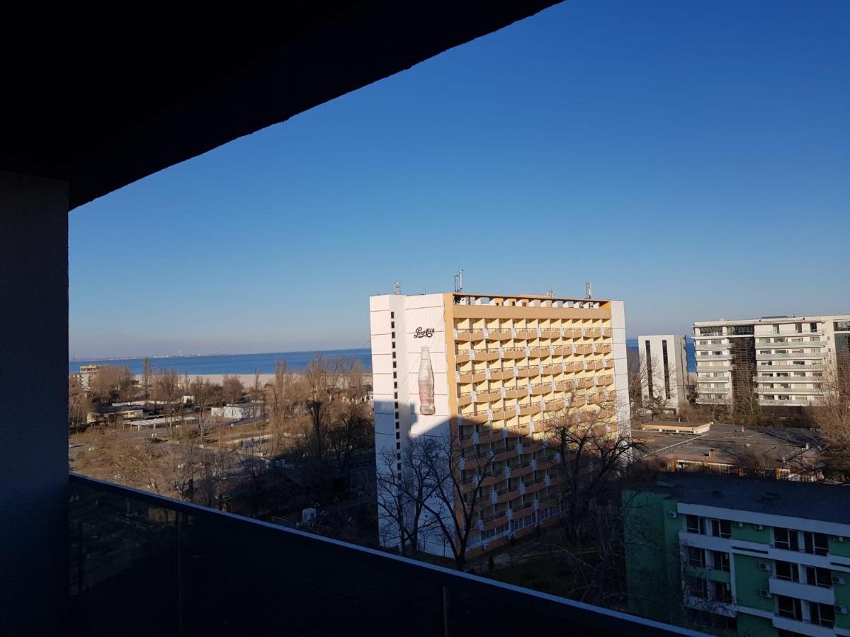 Sunset Boulevard * Mamaia