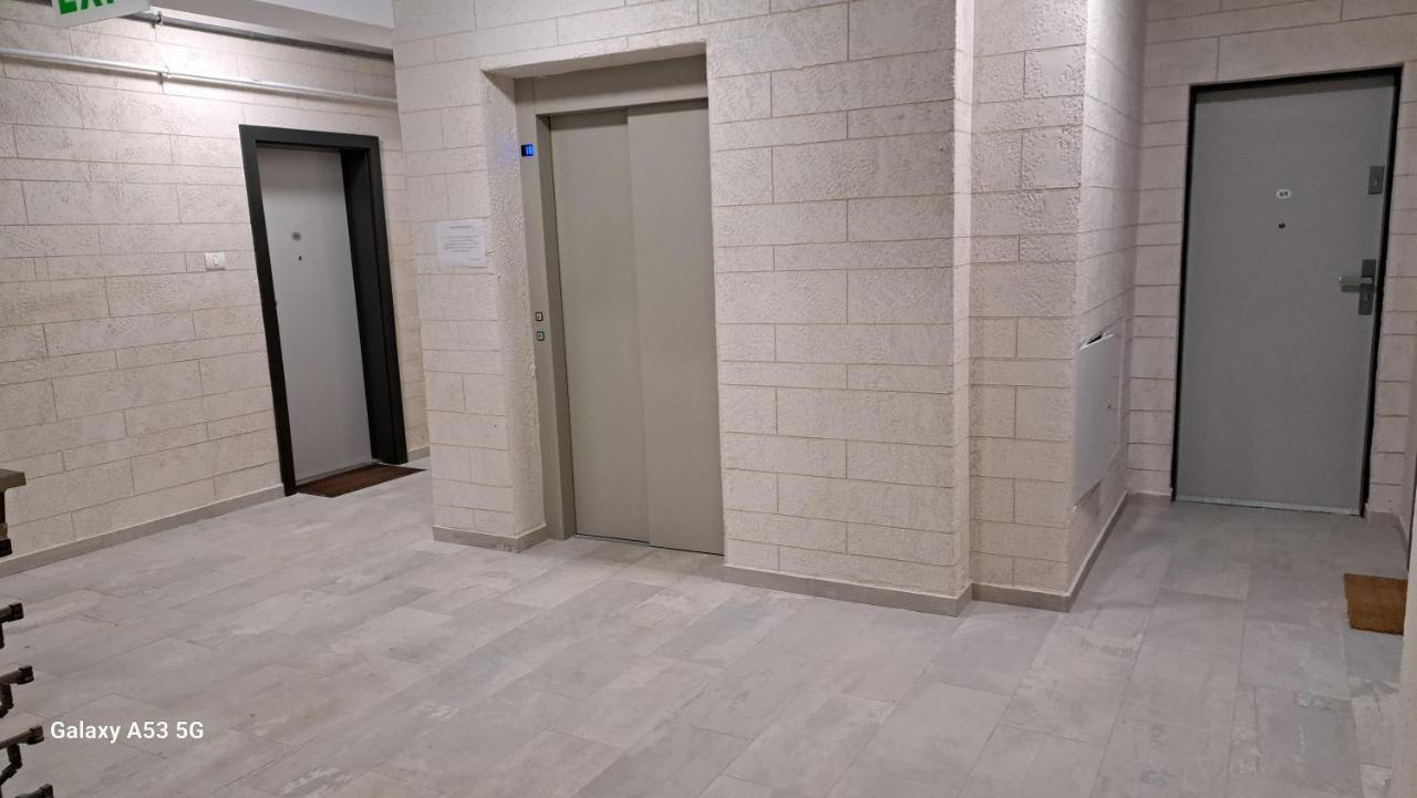 Sunset Boulevard Apartment